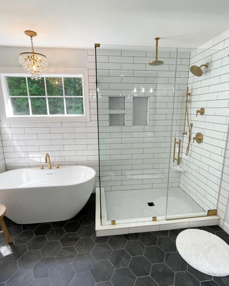 the best one-day shower remodel in Oak Ridge
